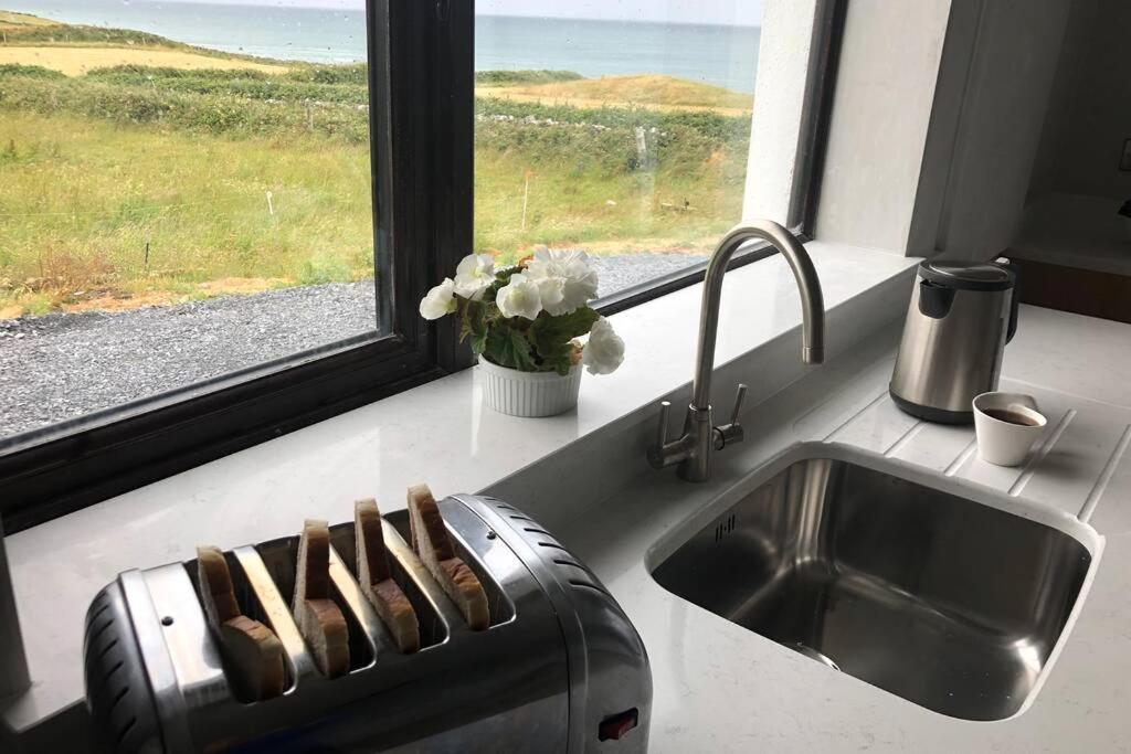 Wild Atlantic Way Apartment Fanore Luaran gambar